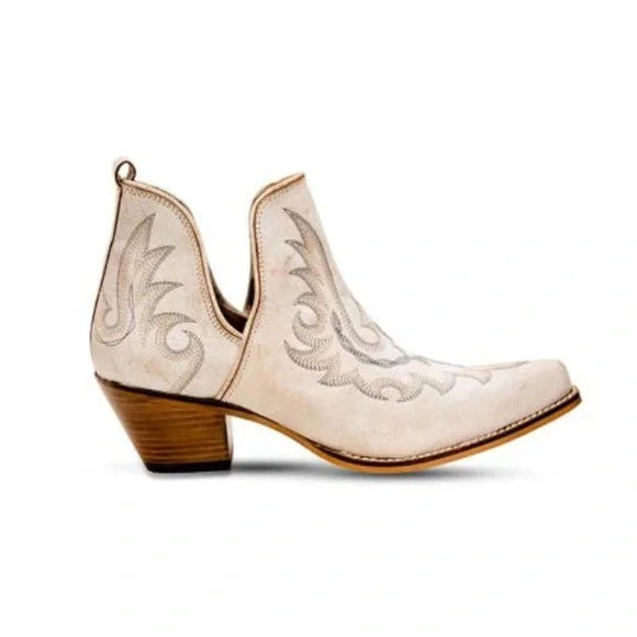 Myra Bag White Ankle Boots - Picture 2 of 10